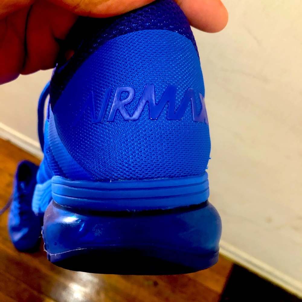 Men’s sneakers